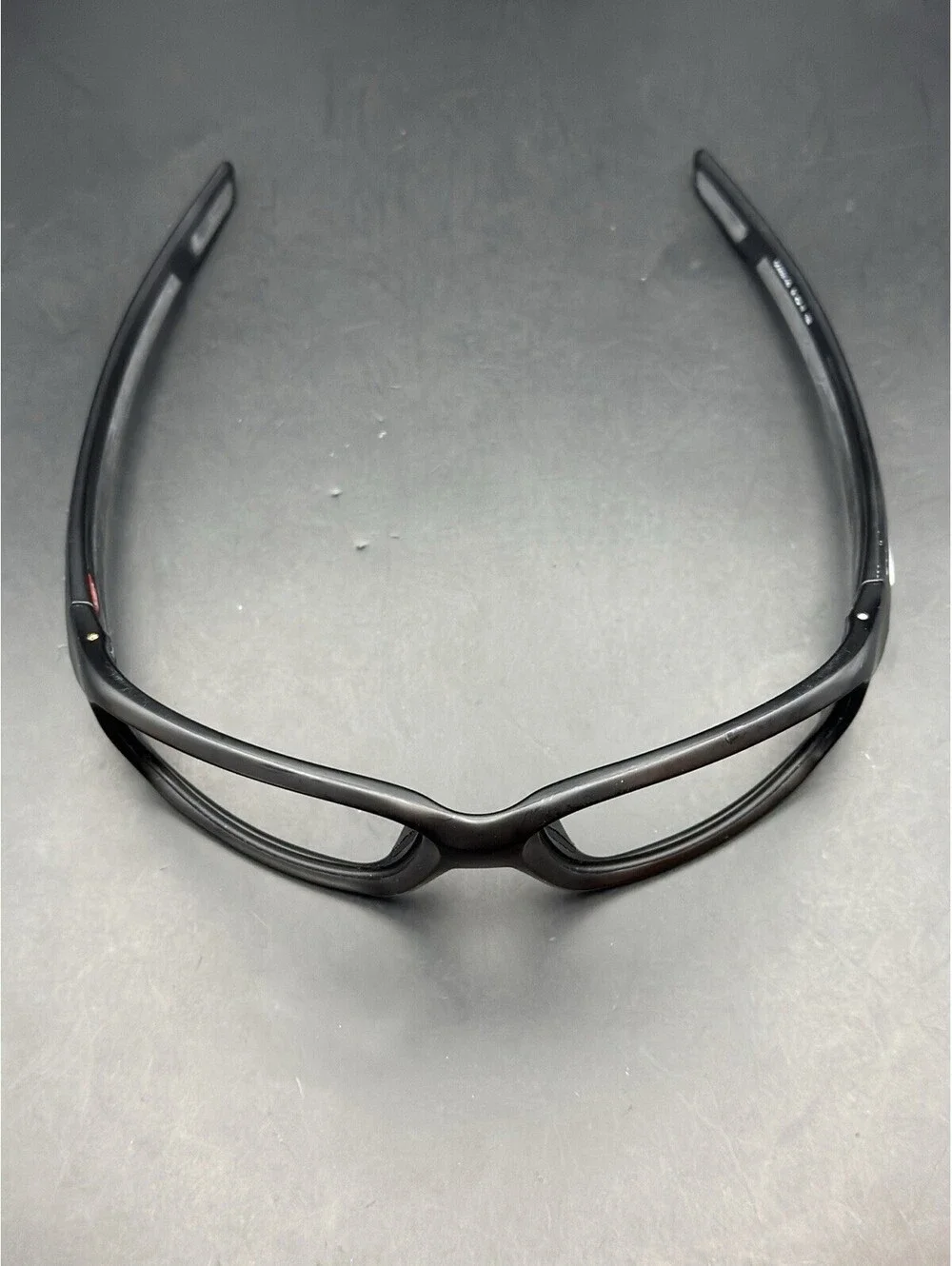 Oakley pre owned